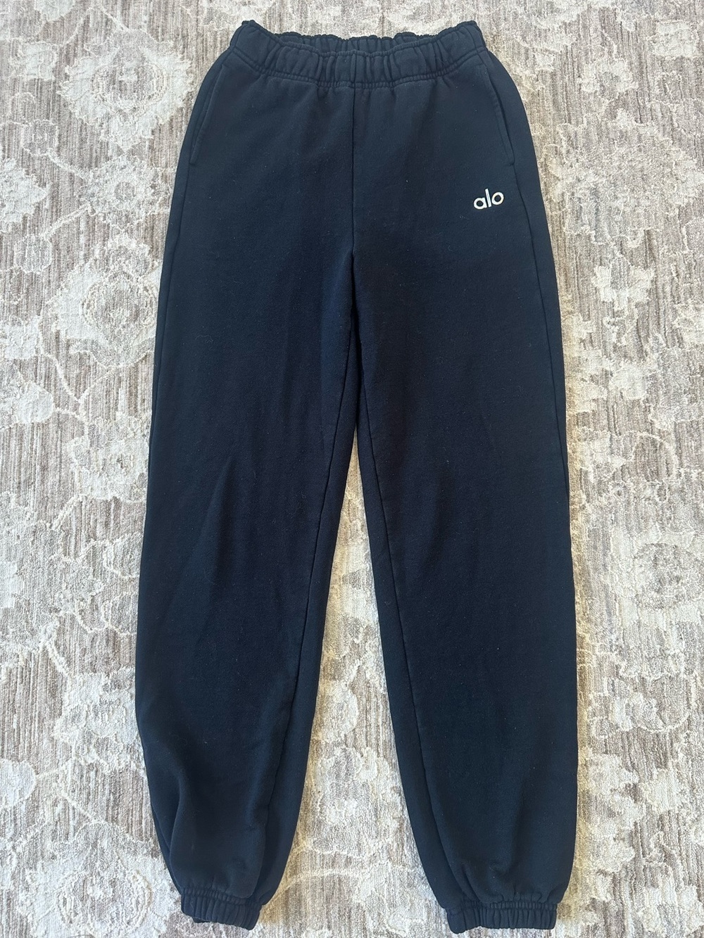 Alo Black Accolade Sweatpants (Size XS)